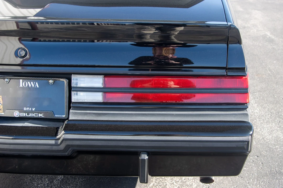 1987 Buick Grand National - Image 19 of 31