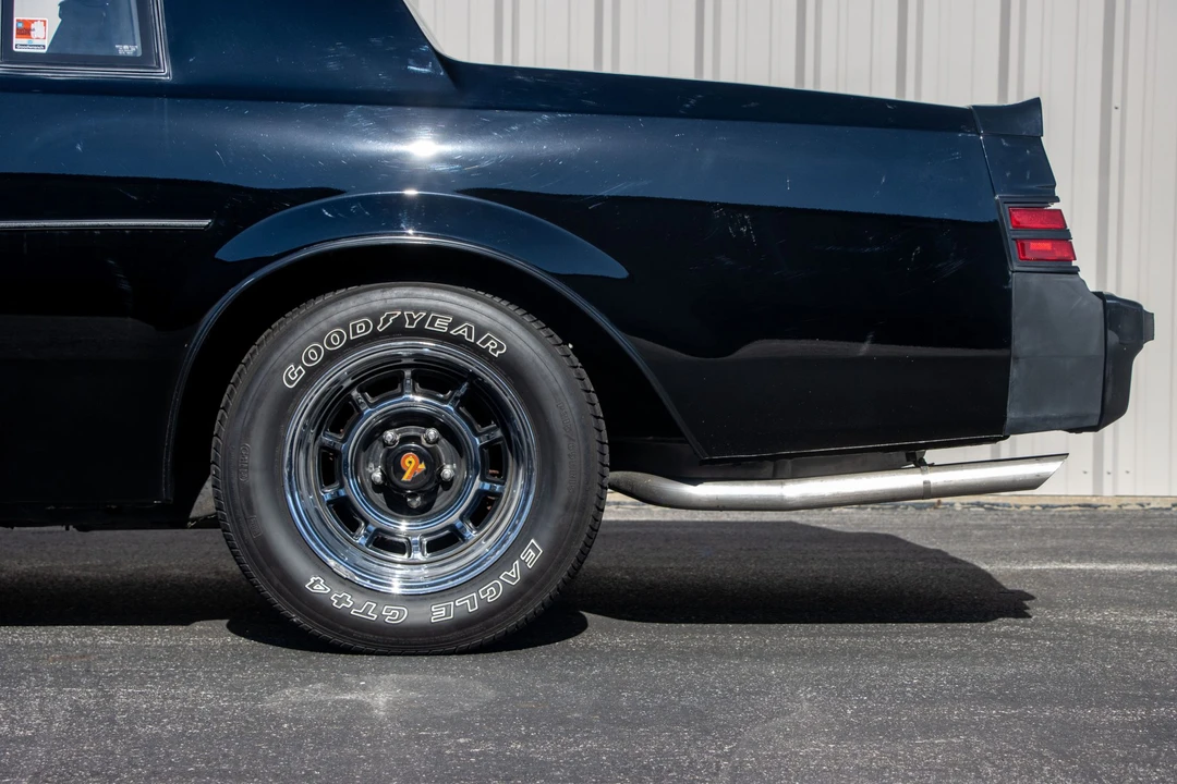1987 Buick Grand National - Image 10 of 31