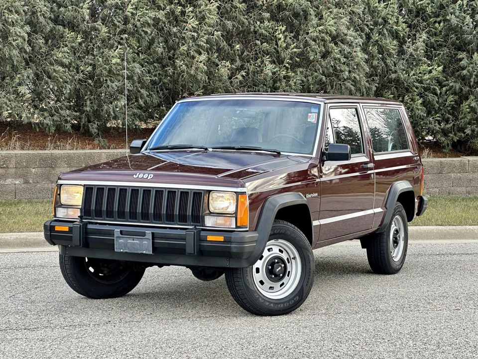 1987 Jeep XJ Cherokee - Image 2 of 31