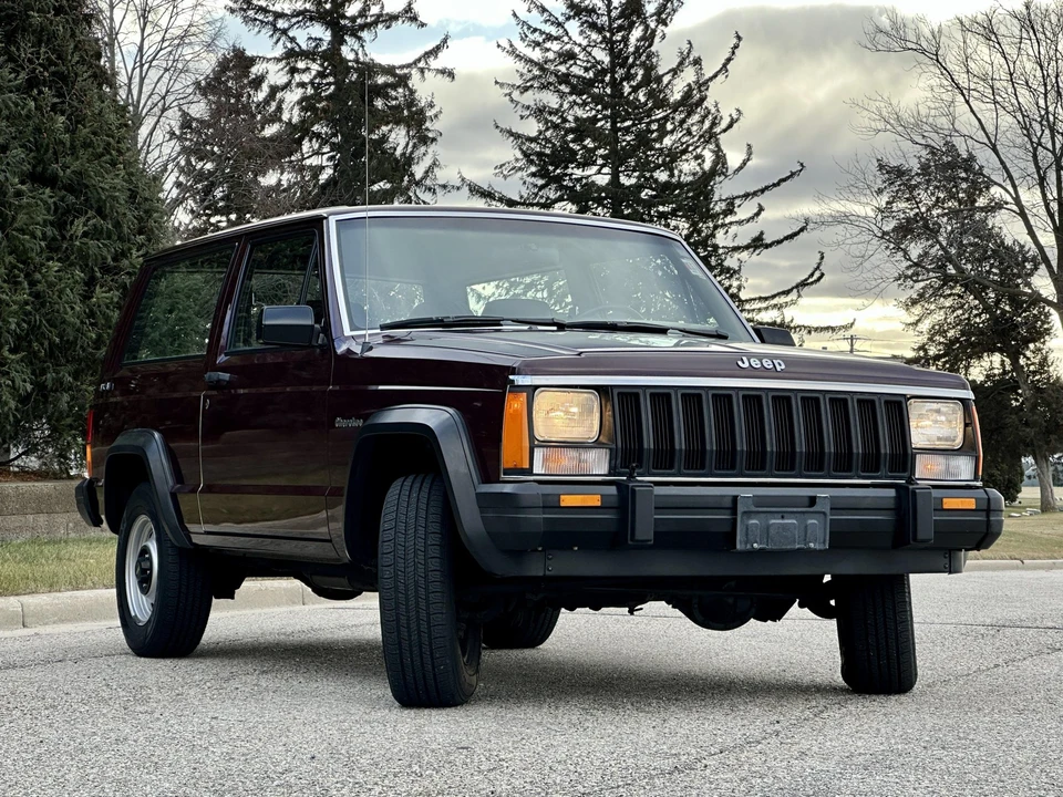 1987 Jeep XJ Cherokee - Image 24 of 31