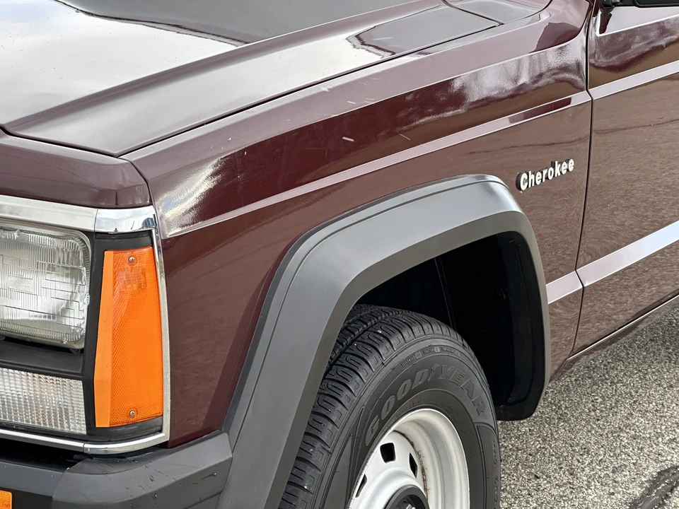 1987 Jeep XJ Cherokee - Image 28 of 31