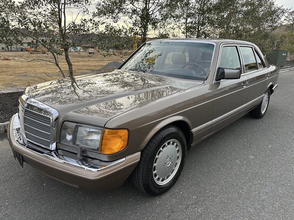 1987 Mercedes-Benz W126 S-Class Sedan - Image 24 of 31