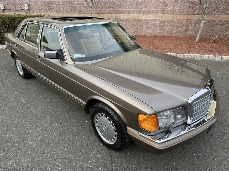 1987 Mercedes-Benz W126 S-Class Sedan - Image 29 of 31