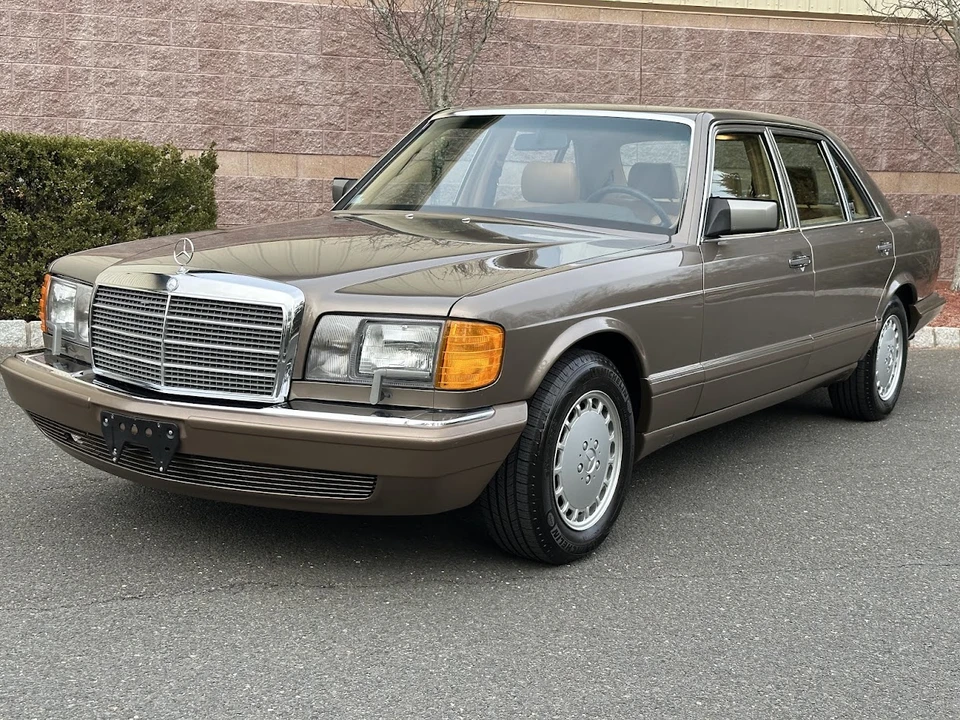 1987 Mercedes-Benz W126 S-Class Sedan - Image 18 of 31
