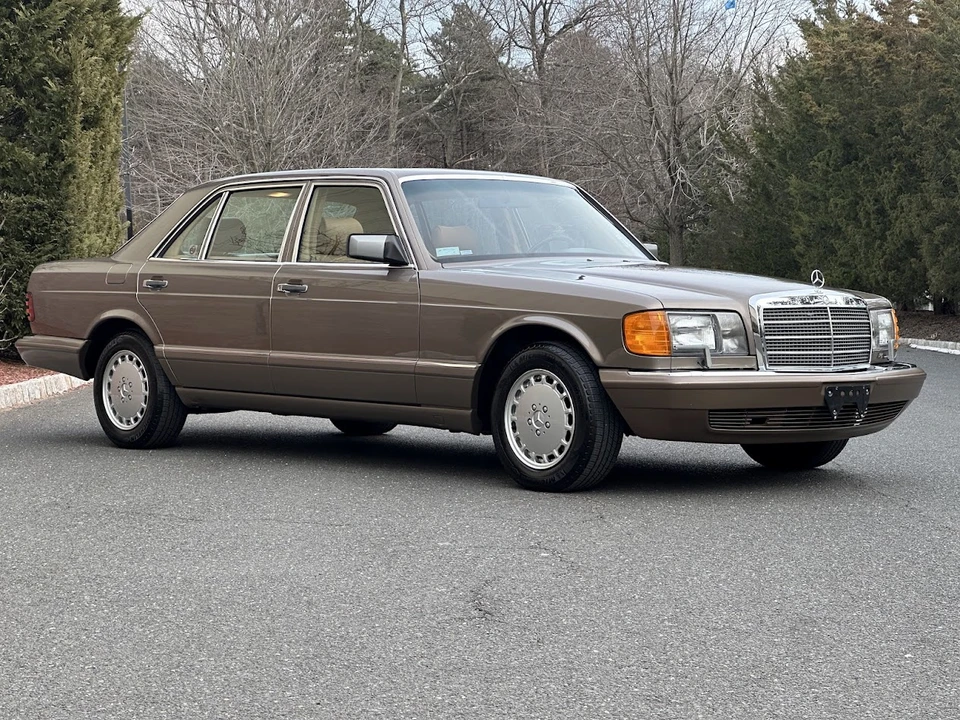1987 Mercedes-Benz W126 S-Class Sedan - Image 9 of 31