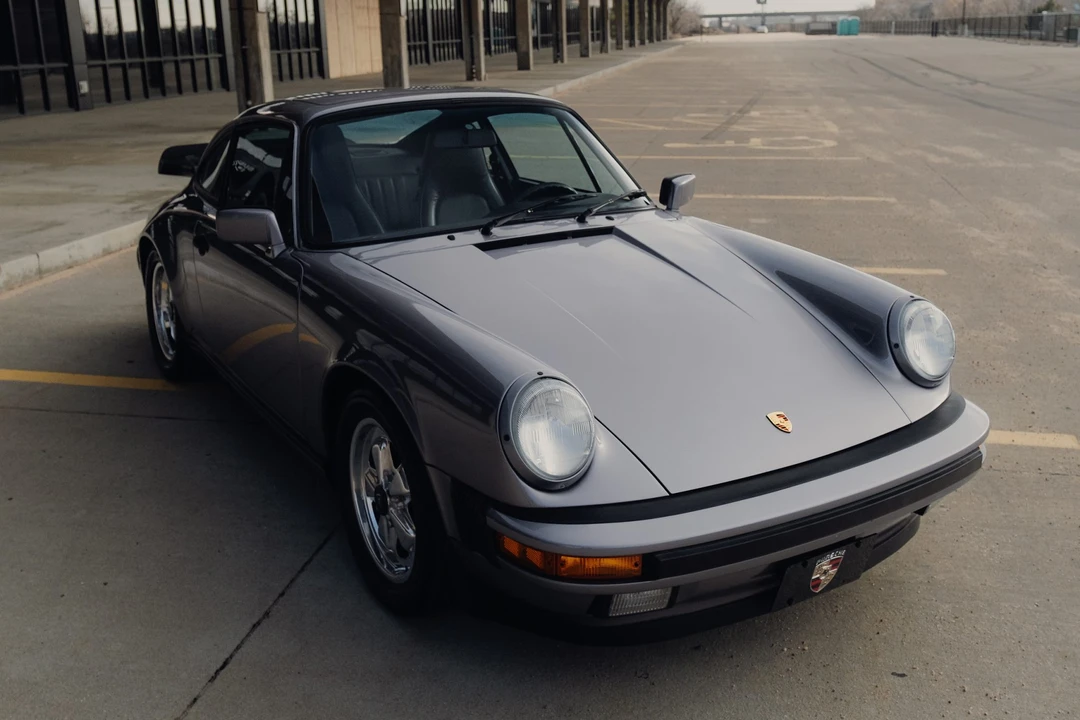 1987 Porsche 911 Carrera 3.2 - Image 27 of 31