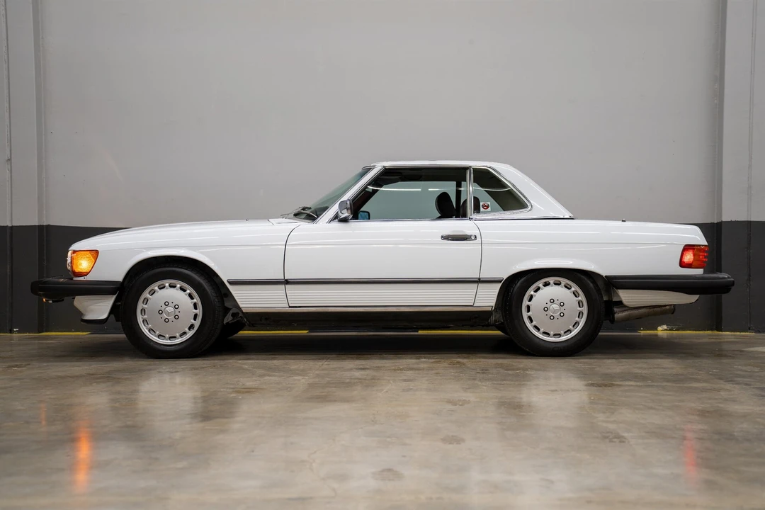 1988 Mercedes-Benz R107 SL-Class - Image 4 of 31