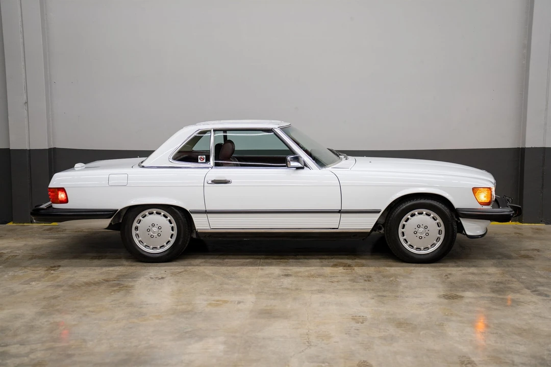 1988 Mercedes-Benz R107 SL-Class - Image 12 of 31