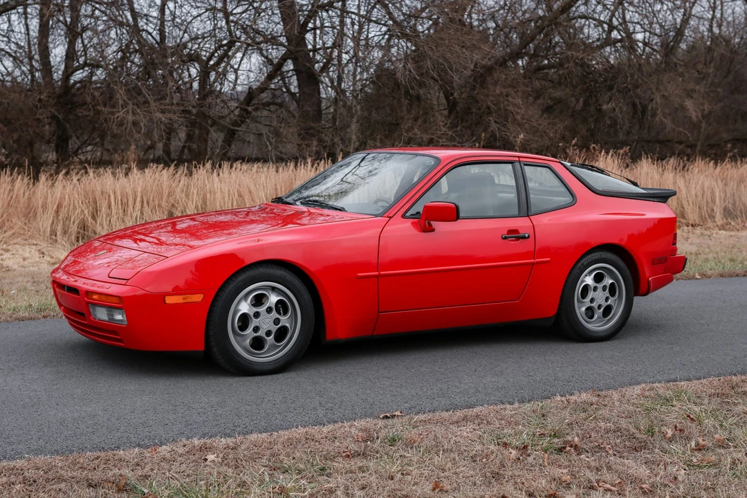 1988 Porsche 944 Turbo - Image 5 of 31