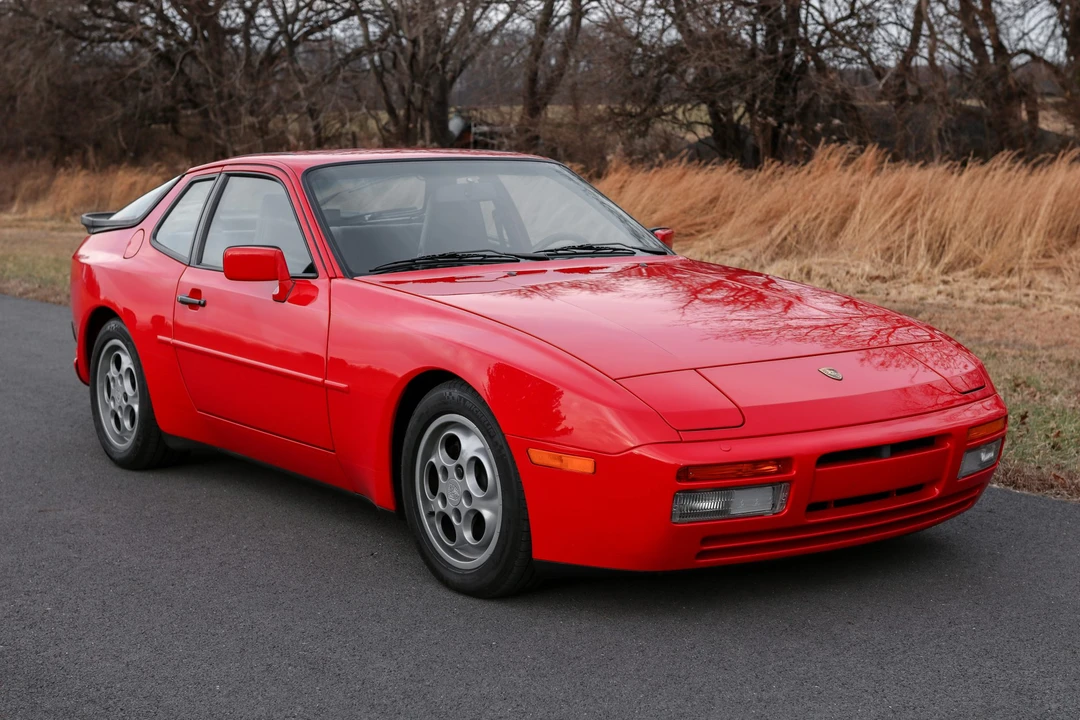 1988 Porsche 944 Turbo - Image 15 of 31