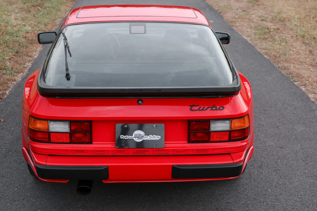 1988 Porsche 944 Turbo - Image 10 of 31