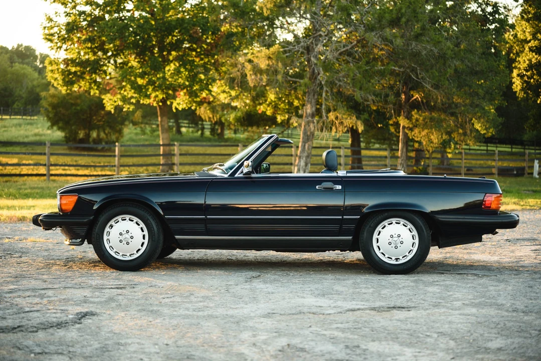1989 Mercedes-Benz R107 SL-Class - Image 9 of 31