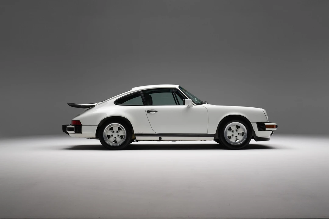 1989 Porsche 911 Carrera 3.2 - Image 21 of 31