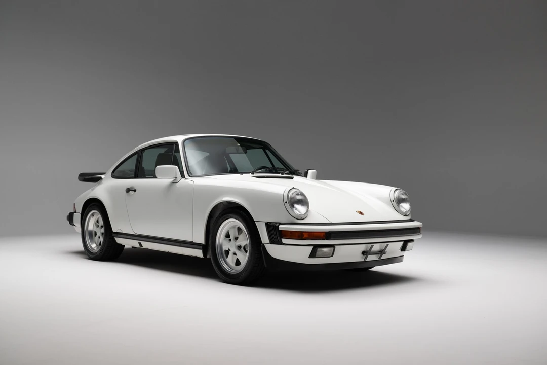 1989 Porsche 911 Carrera 3.2 - Image 17 of 31