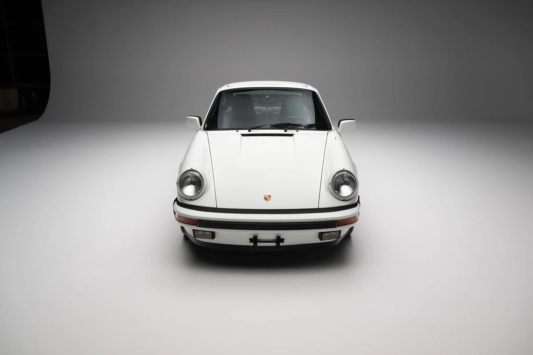 1989 Porsche 911 Carrera 3.2 - Image 11 of 31
