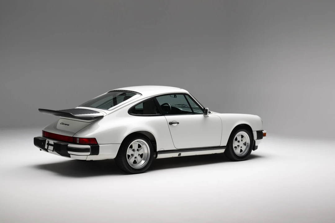 1989 Porsche 911 Carrera 3.2 - Image 27 of 31