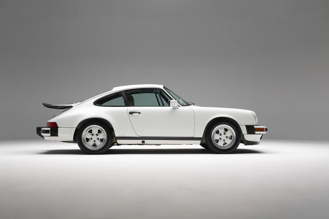 1989 Porsche 911 Carrera 3.2 - Image 23 of 31