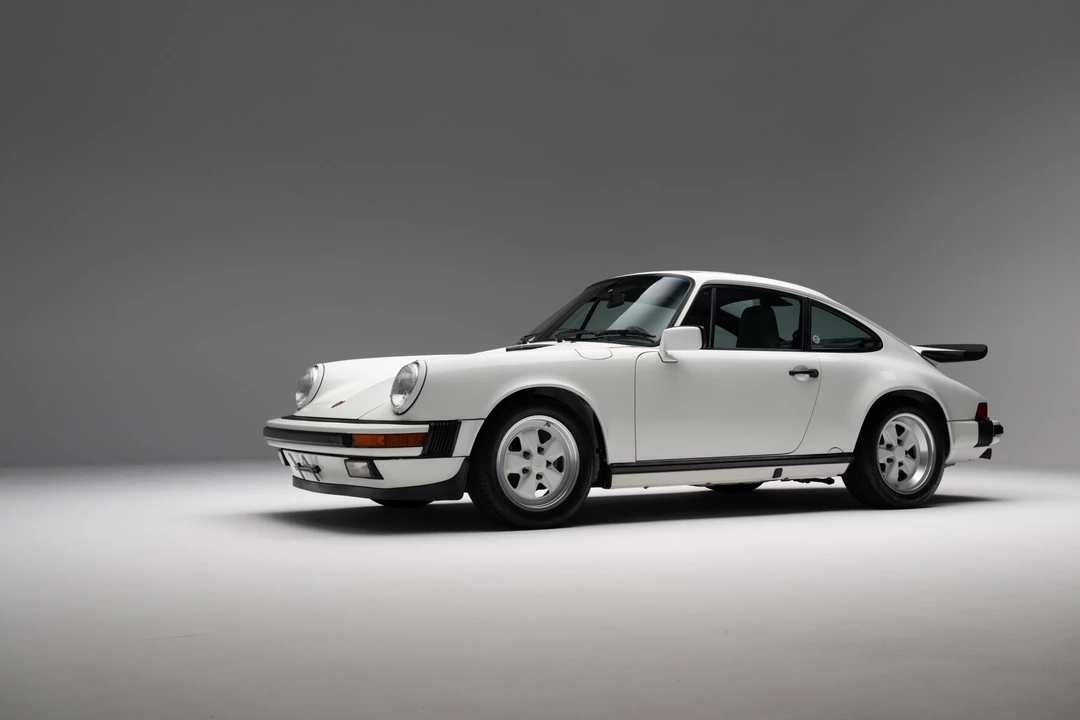 1989 Porsche 911 Carrera 3.2 - Image 4 of 31