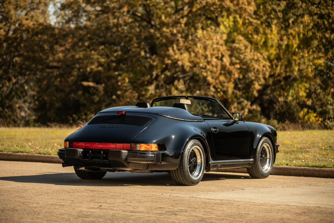 1989 Porsche 911 Carrera 3.2 - Image 25 of 31