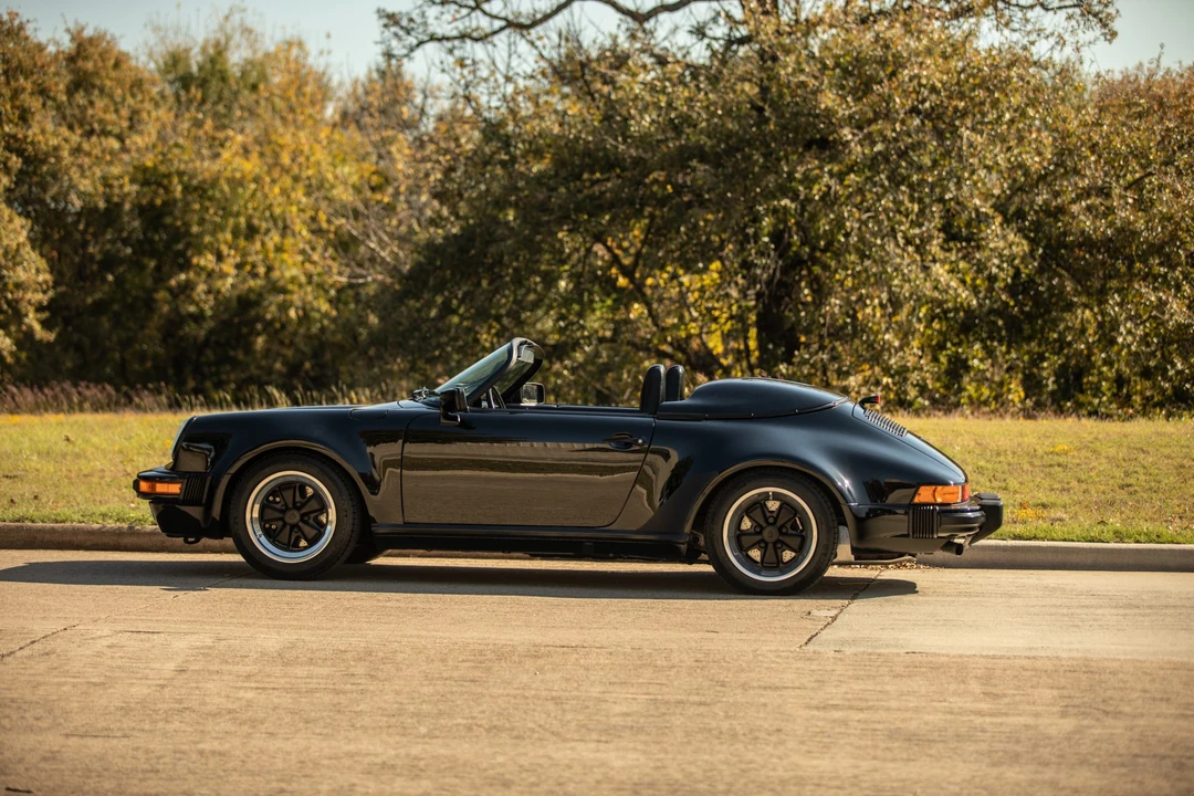 1989 Porsche 911 Carrera 3.2 - Image 21 of 31