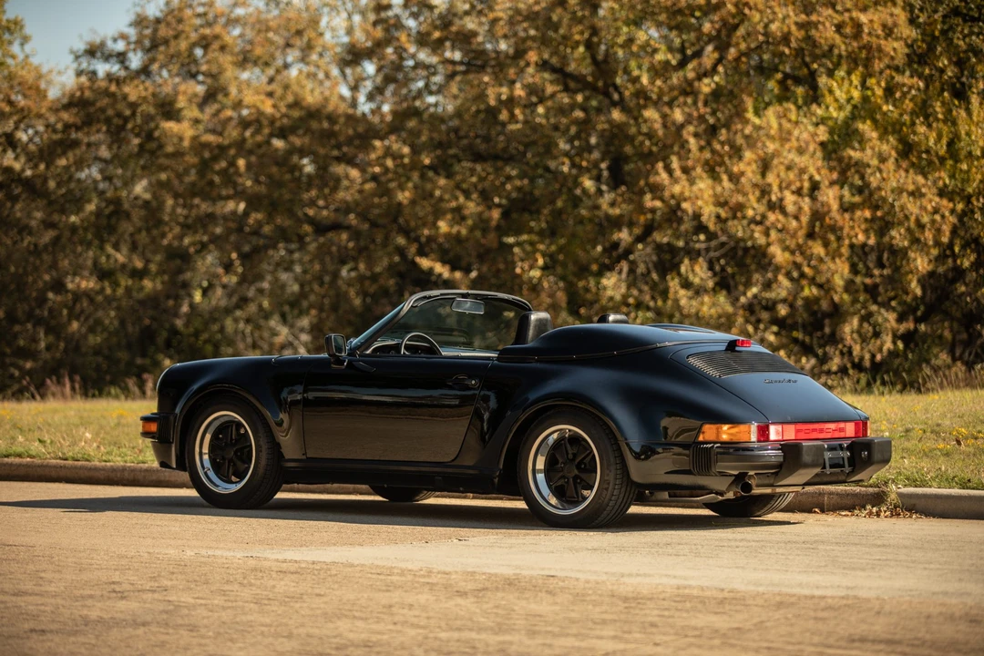 1989 Porsche 911 Carrera 3.2 - Image 22 of 31