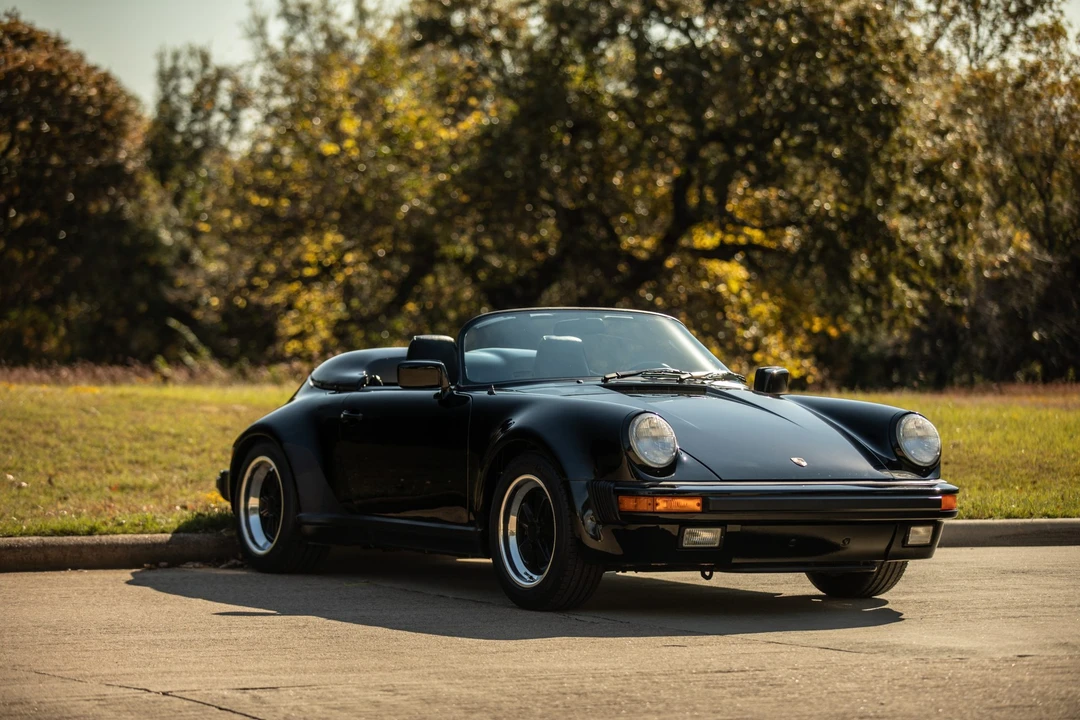 1989 Porsche 911 Carrera 3.2 - Image 17 of 31