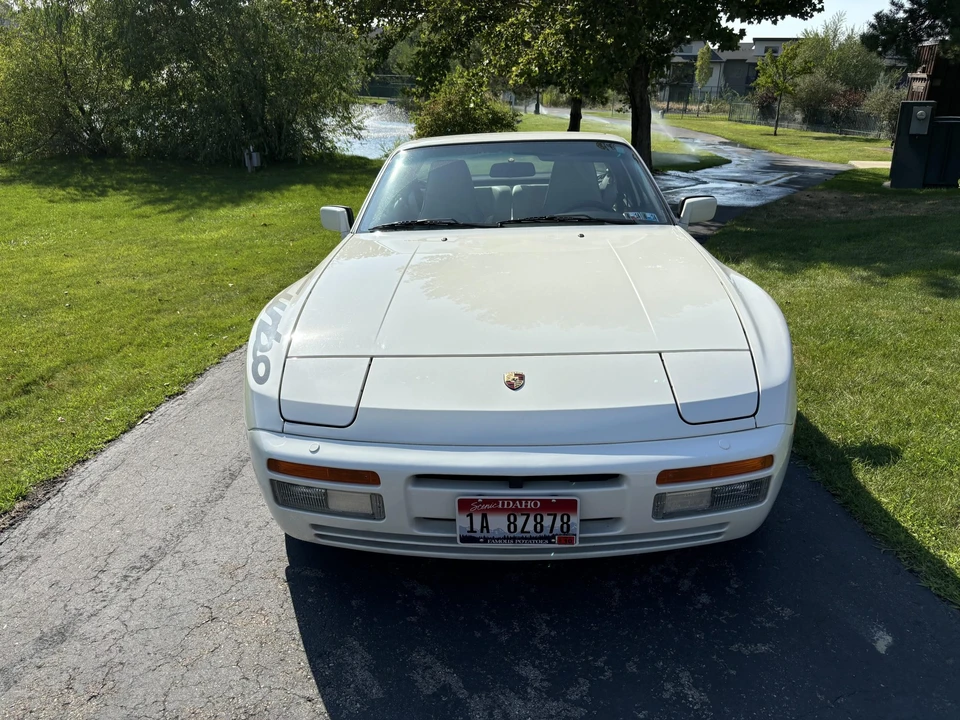 1989 Porsche 944 Turbo - Image 26 of 31