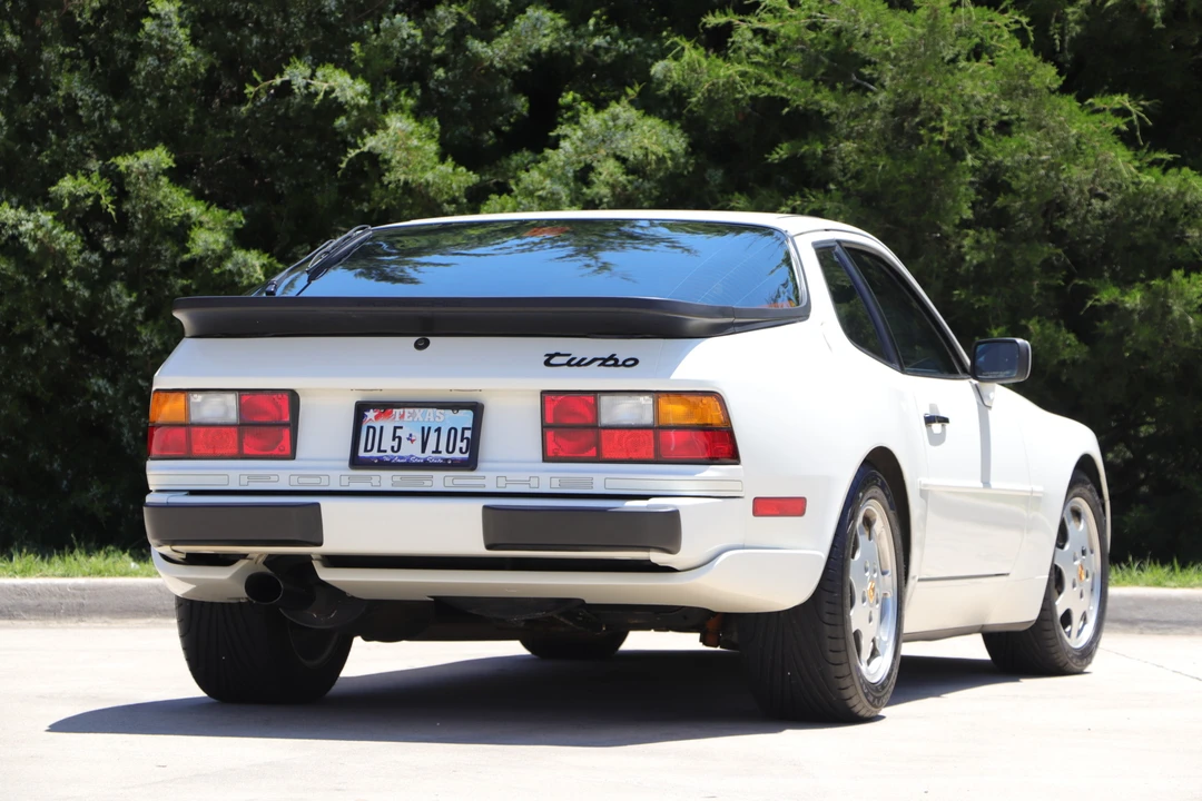 1989 Porsche 944 Turbo - Image 6 of 31