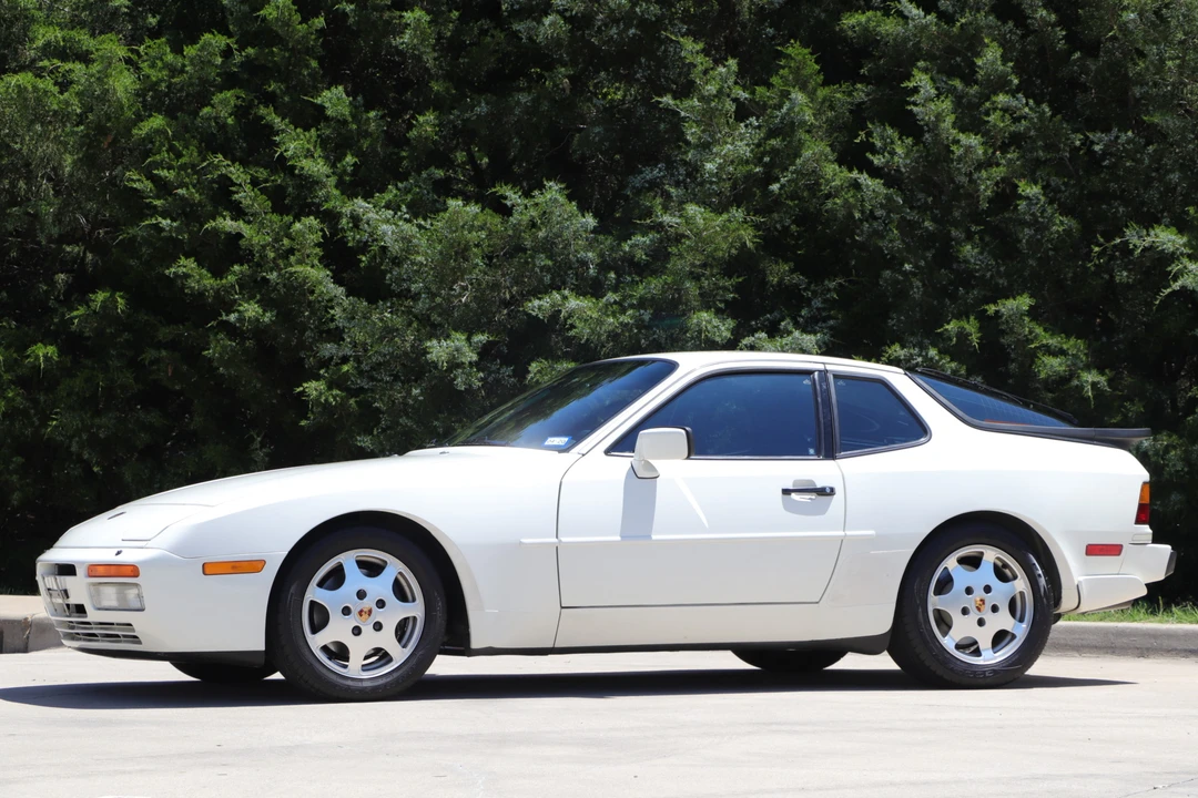 1989 Porsche 944 Turbo - Image 4 of 31