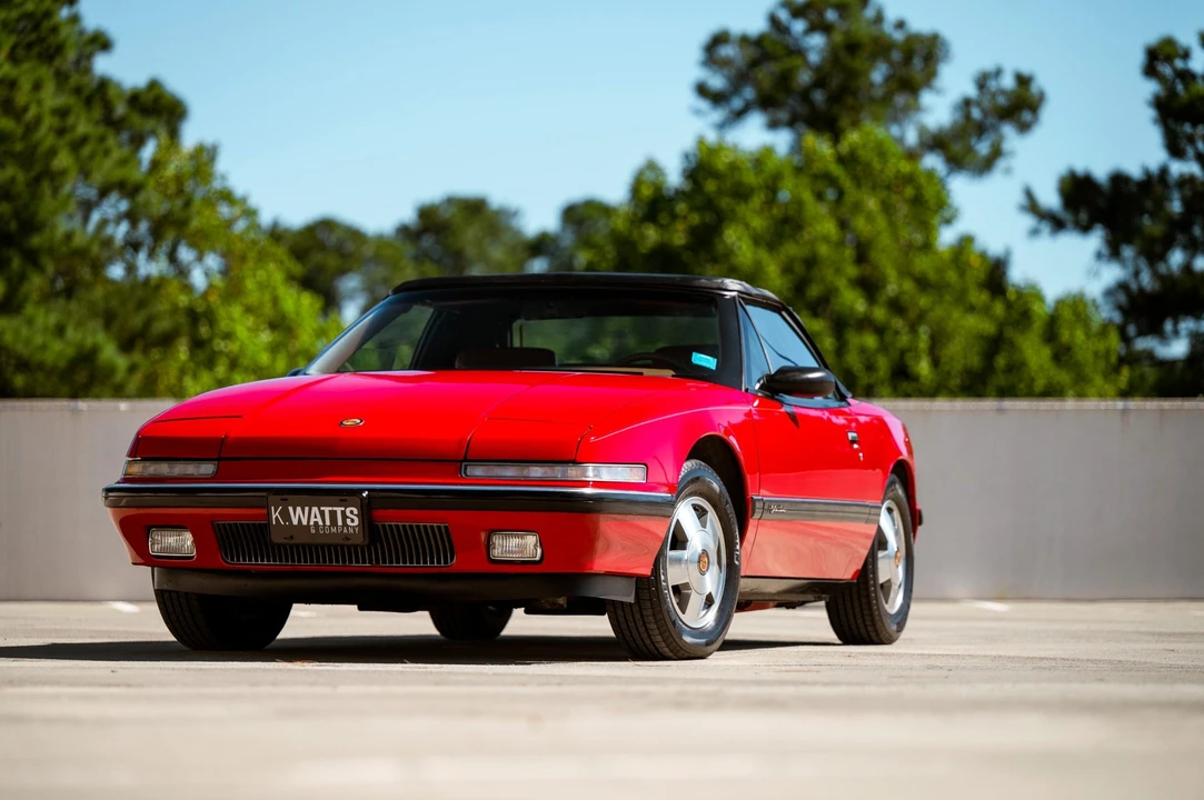 1990 Buick Reatta - Image 20 of 31