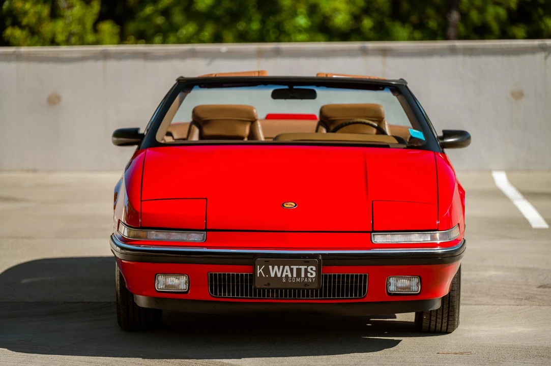 1990 Buick Reatta - Image 25 of 31