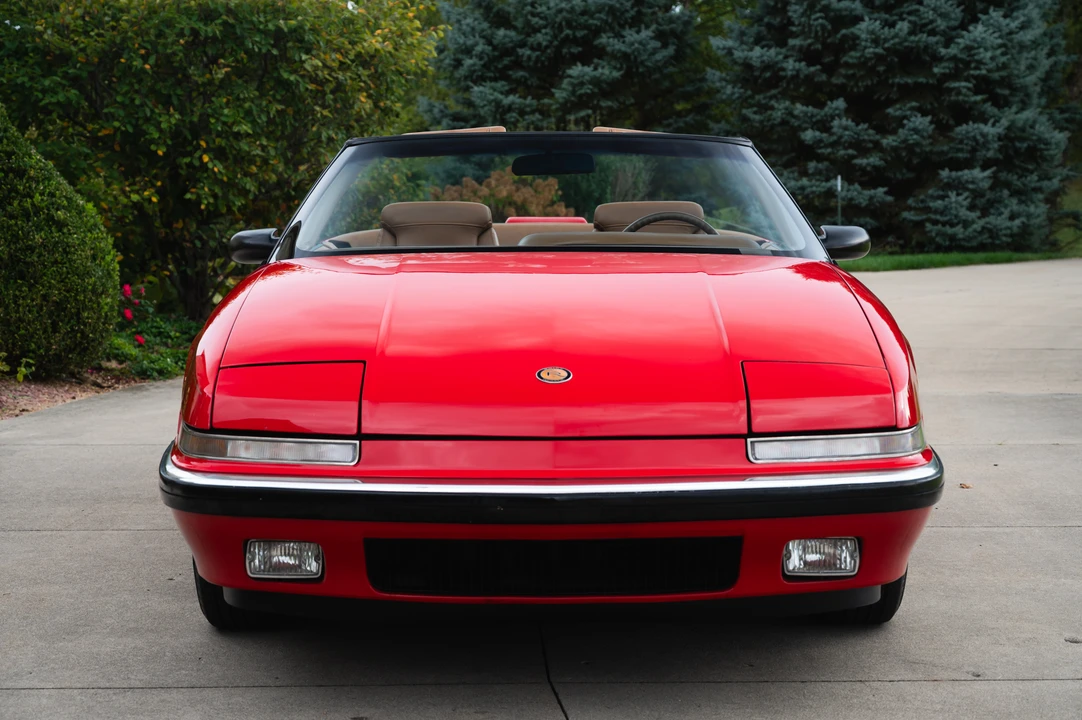 1990 Buick Reatta - Image 23 of 31
