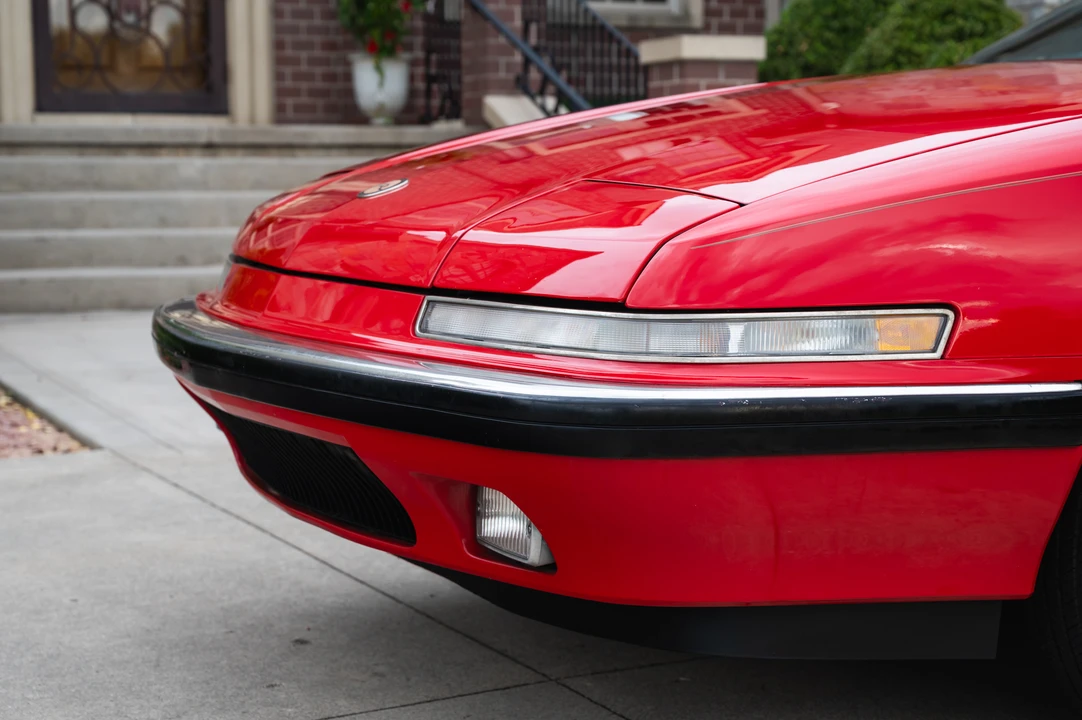 1990 Buick Reatta - Image 30 of 31