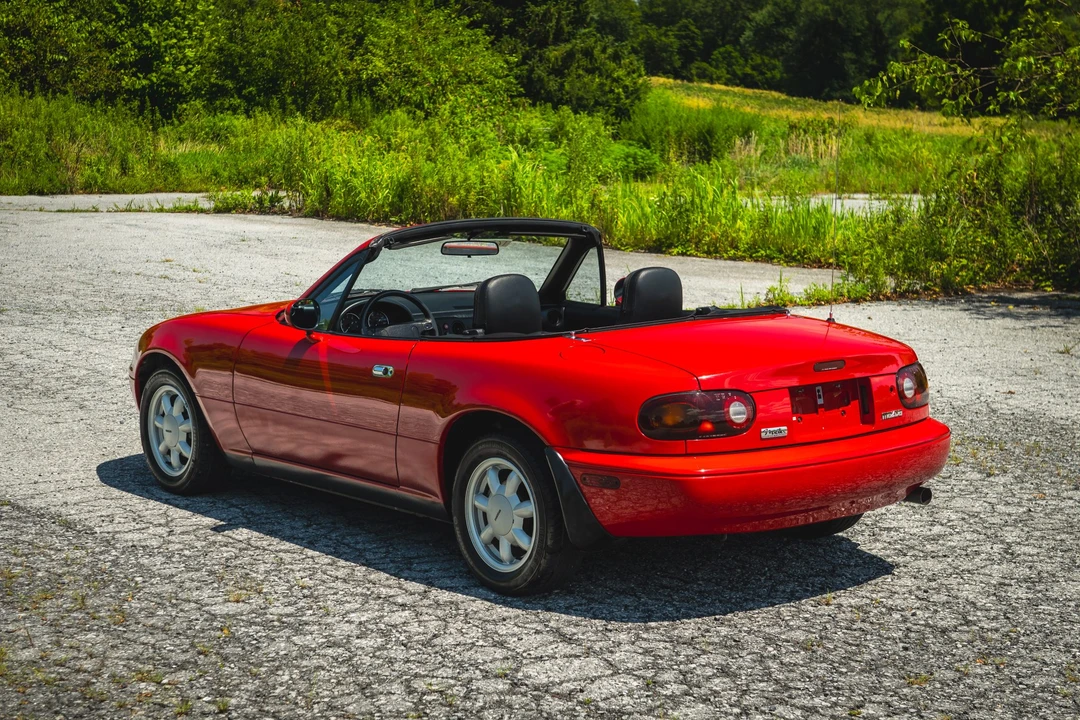 1990 Mazda NA MX-5 Miata - Image 30 of 31