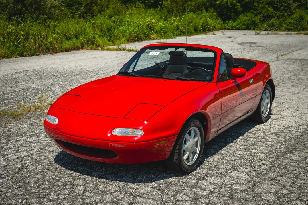 1990 Mazda NA MX-5 Miata - Image 11 of 31