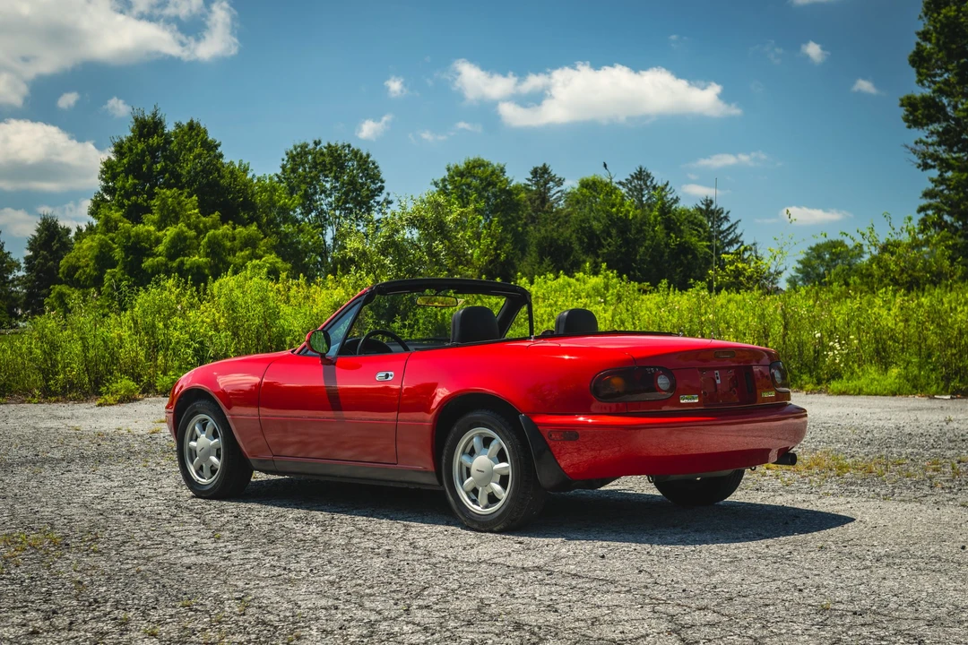 1990 Mazda NA MX-5 Miata - Image 26 of 31