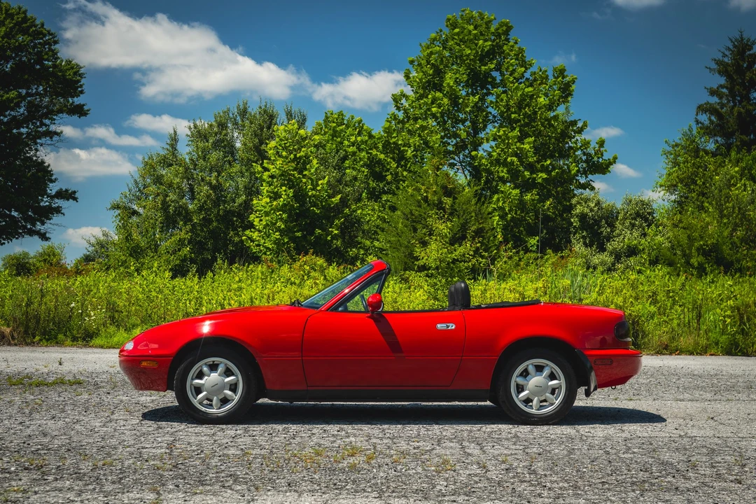 1990 Mazda NA MX-5 Miata - Image 24 of 31