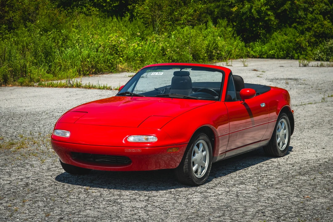 1990 Mazda NA MX-5 Miata - Image 17 of 31
