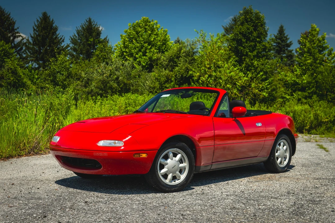 1990 Mazda NA MX-5 Miata - Image 13 of 31