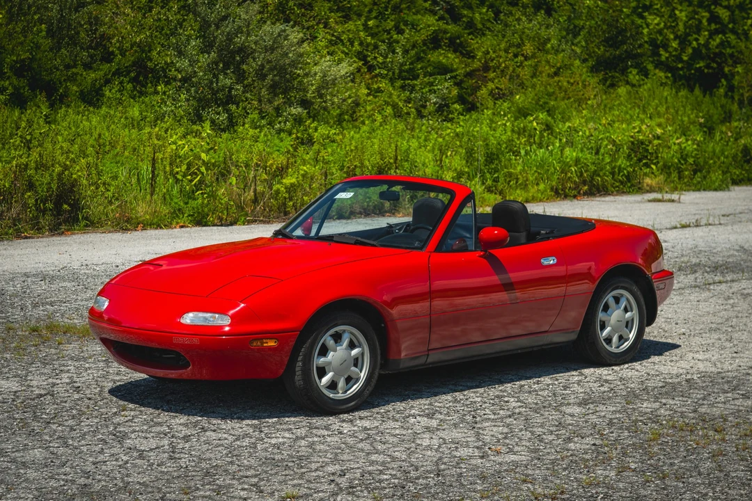 1990 Mazda NA MX-5 Miata - Image 23 of 31