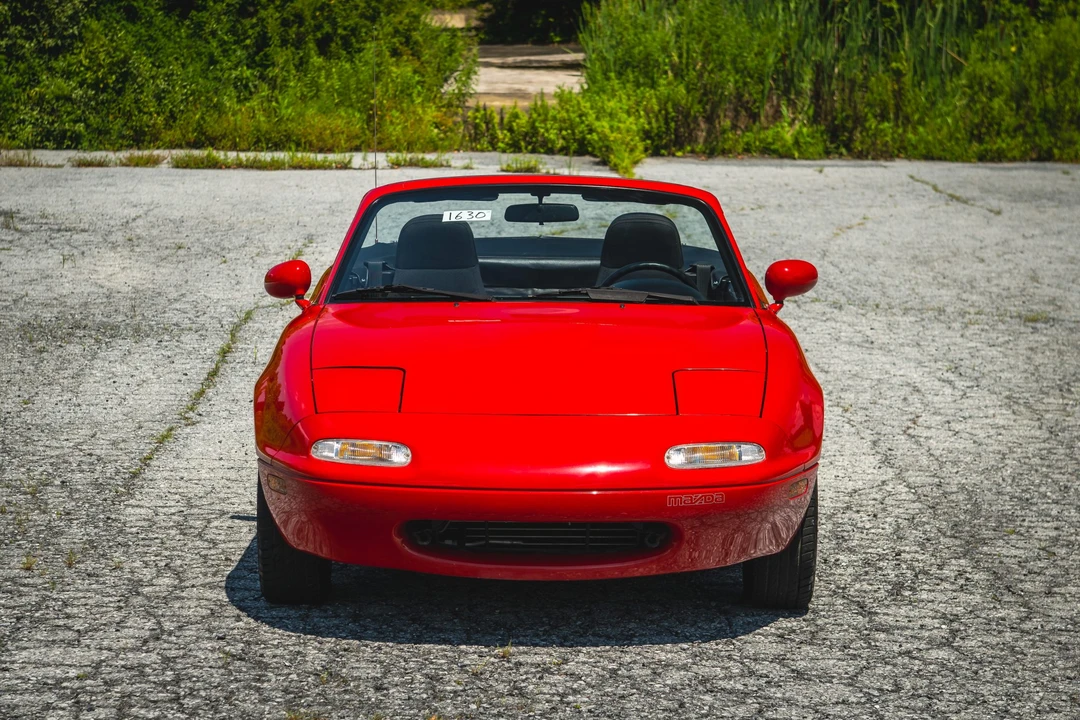 1990 Mazda NA MX-5 Miata - Image 9 of 31