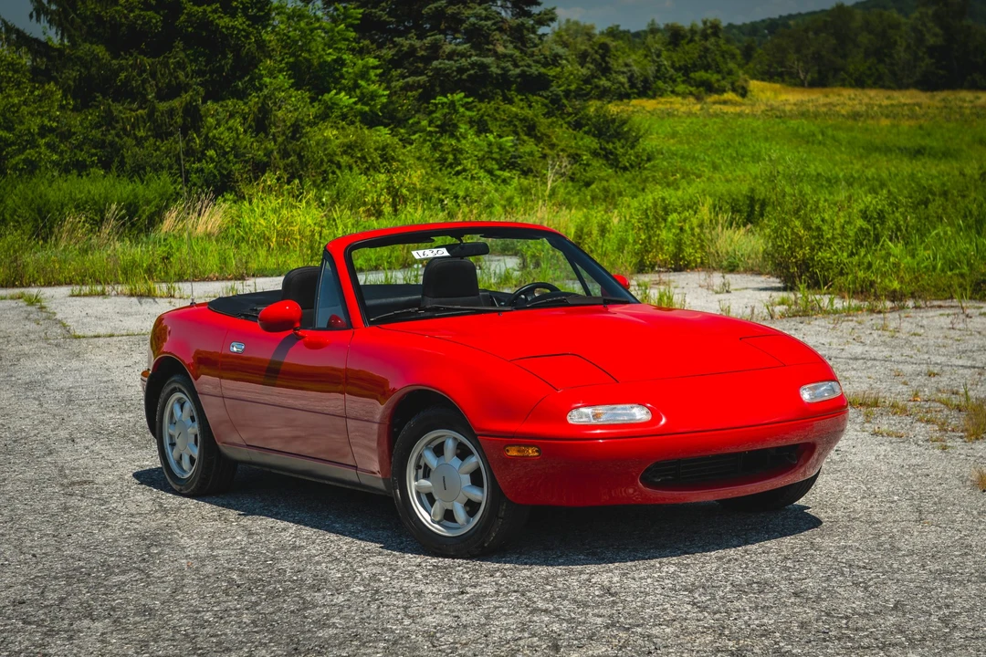 1990 Mazda NA MX-5 Miata - Image 5 of 31
