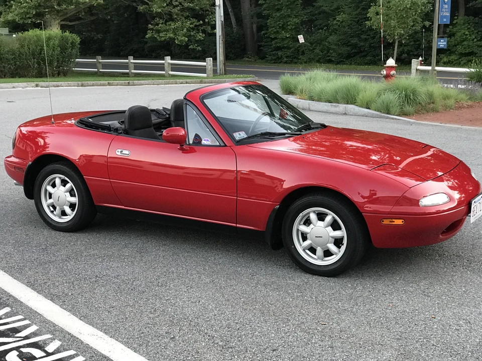 1990 Mazda NA MX-5 Miata - Image 6 of 31