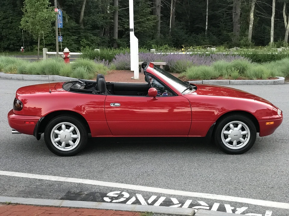1990 Mazda NA MX-5 Miata - Image 7 of 31