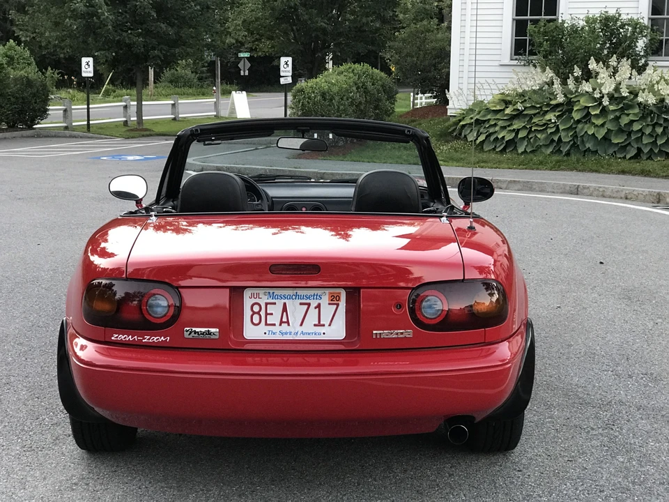 1990 Mazda NA MX-5 Miata - Image 9 of 31