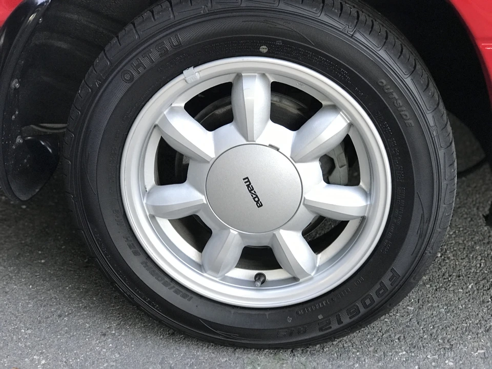 1990 Mazda NA MX-5 Miata - Image 17 of 31