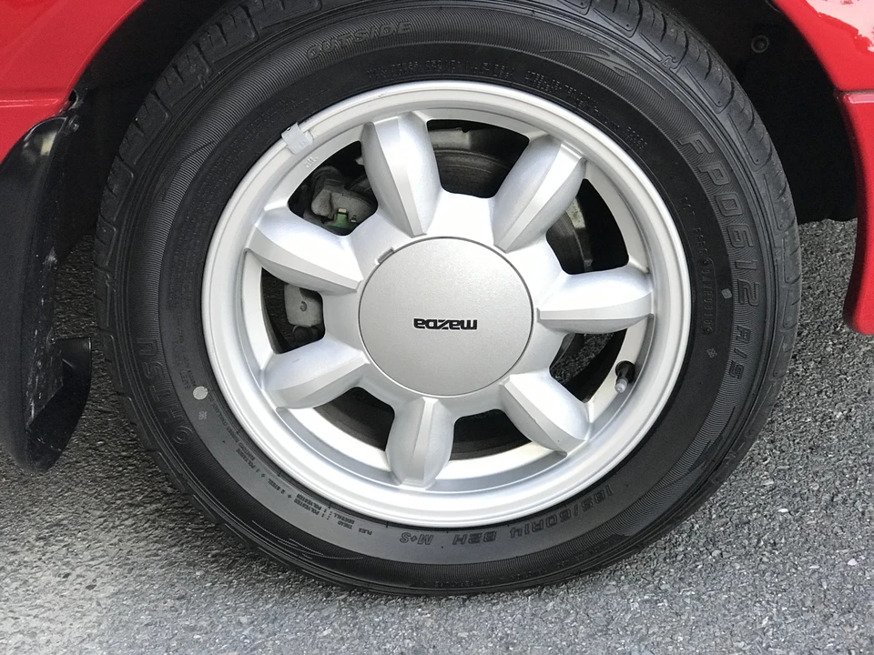 1990 Mazda NA MX-5 Miata - Image 18 of 31