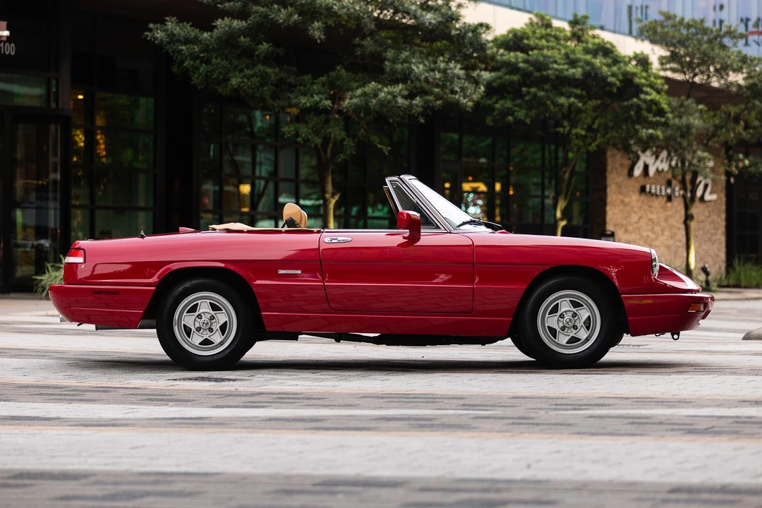 1991 Alfa Romeo Series 4 - Image 7 of 31