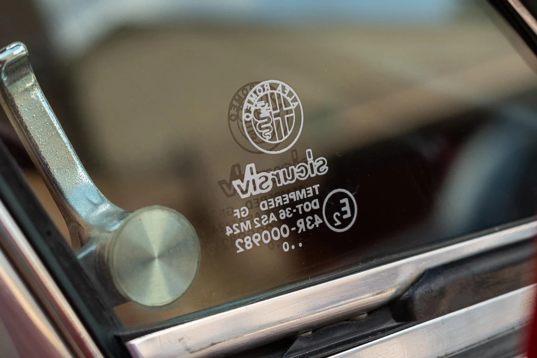 1991 Alfa Romeo Series 4 - Image 25 of 31