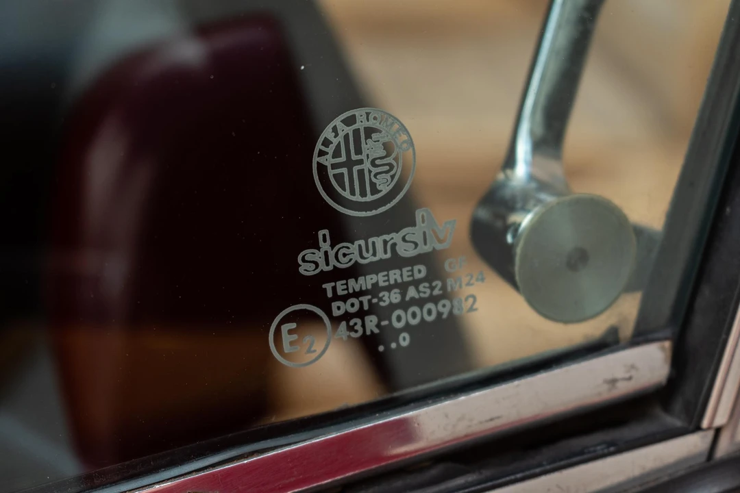 1991 Alfa Romeo Series 4 - Image 28 of 31